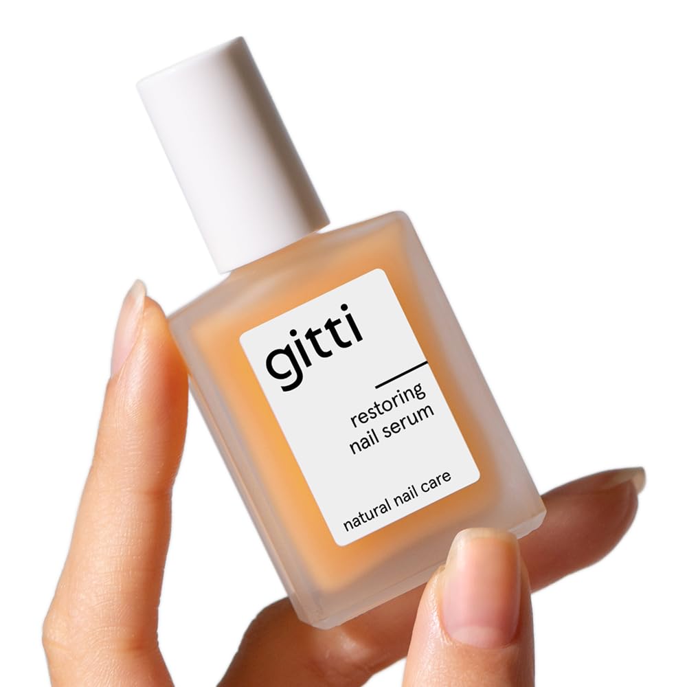 Gitti Restoring Nail Serum bottle close-up highlighting hydration for nails