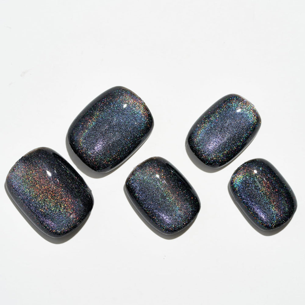 Glamermaid Aurora Cat Eyes nails offer luminous flair for special occasions
