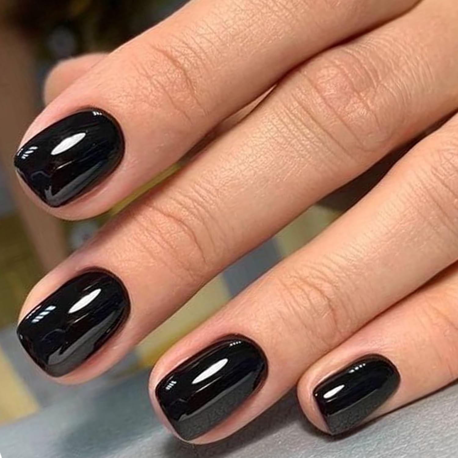 GLAMERMAID round full-cover nails set close-up showing seamless fit
