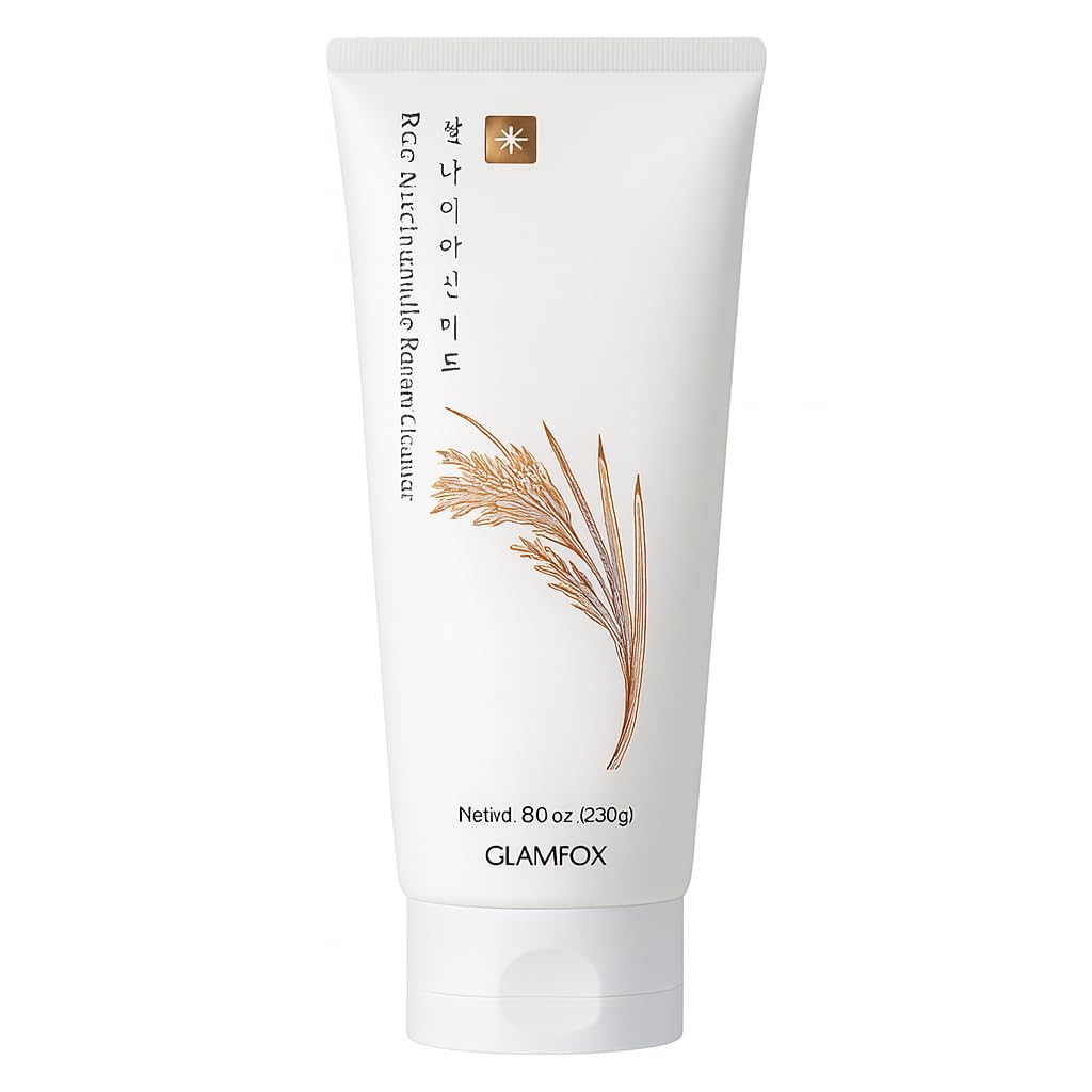 Glamfox Rice Niacinamide Foam Cleanser bottle close-up highlighting hydrating cleansing