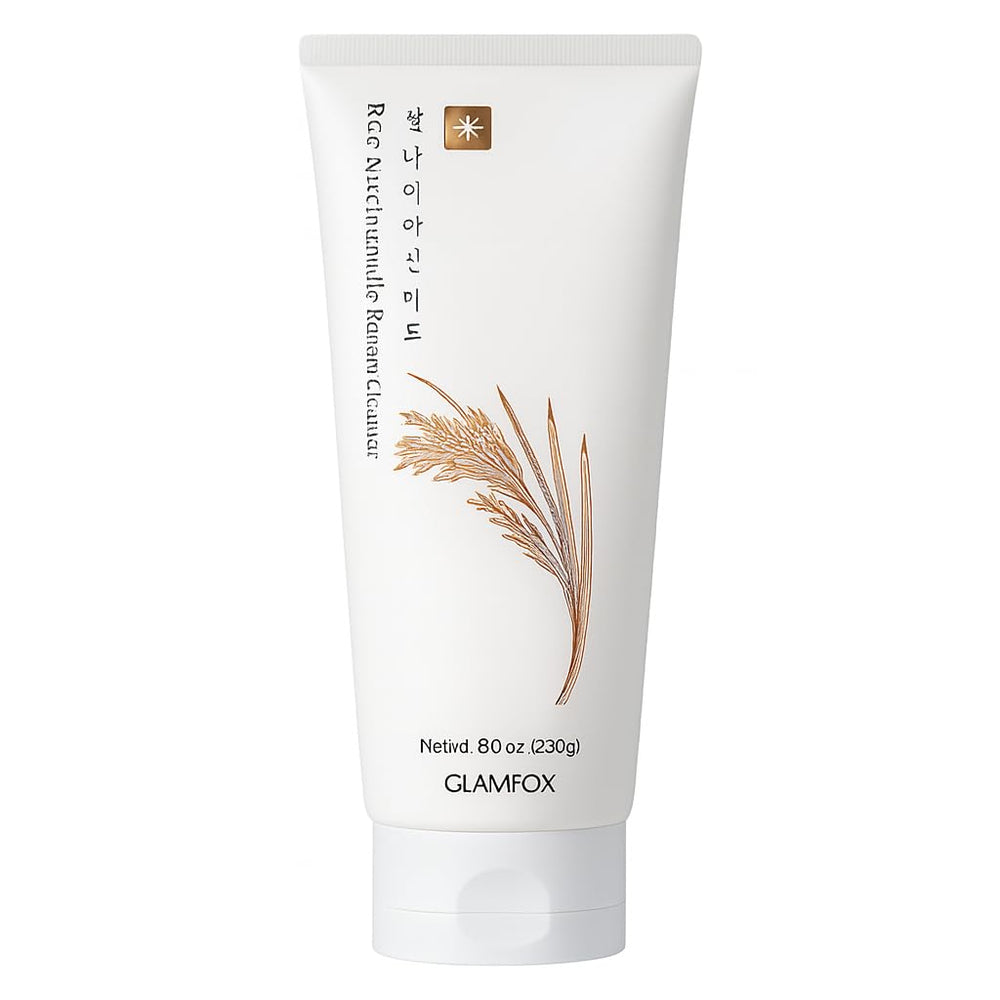 Glamfox Rice Niacinamide Foam Cleanser bottle close-up highlighting hydrating cleansing