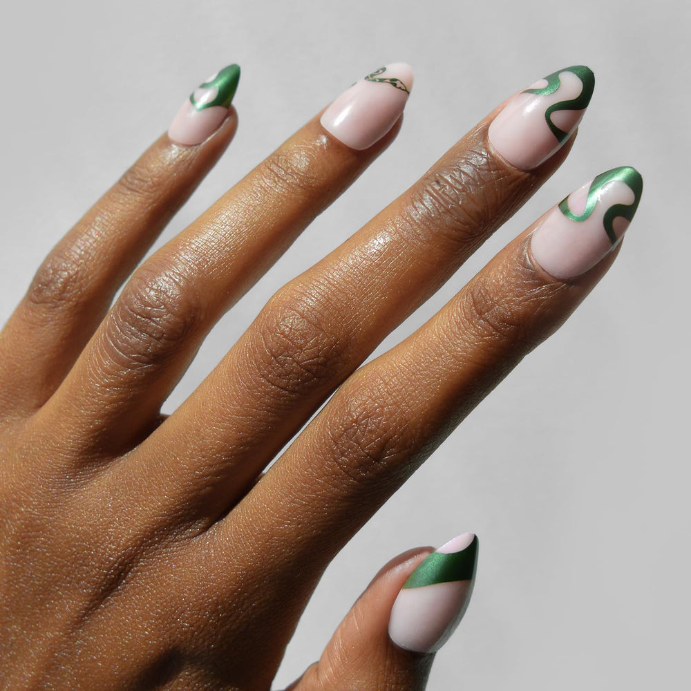 Glamnetic Parseltongue nails with chrome finish for bold style