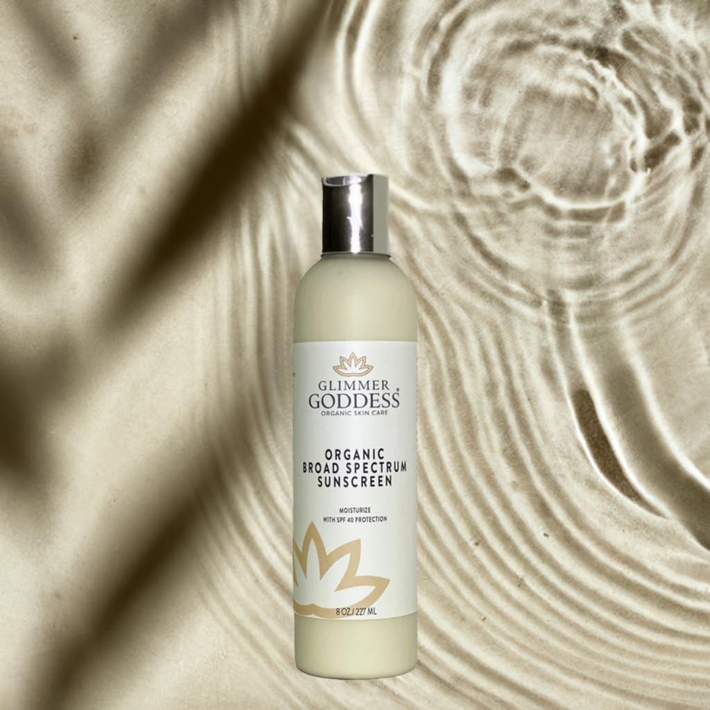 Glimmer Goddess Glow coconut-lime scent hints at tropical allure.