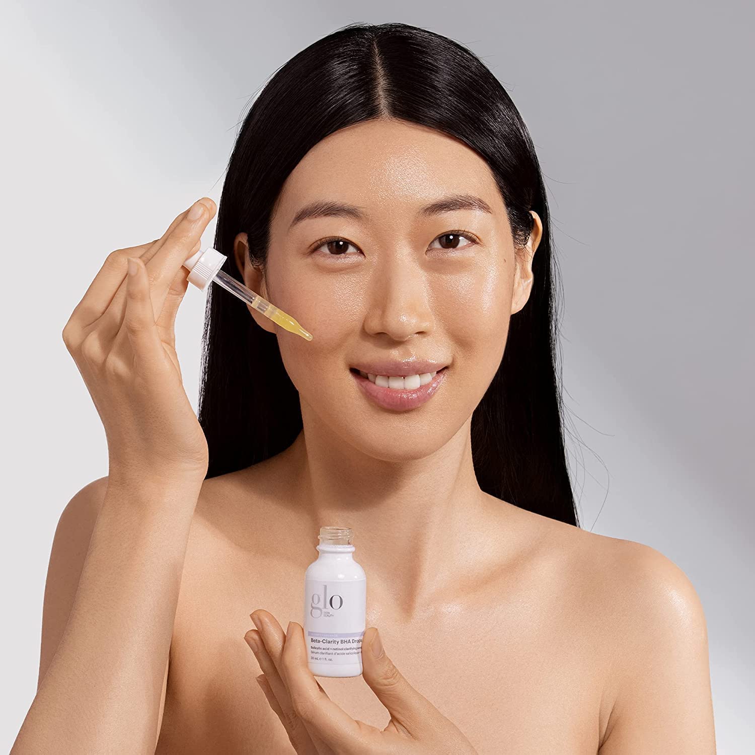 Glo Skin Beauty Beta-Clarity Drops in morning routine.