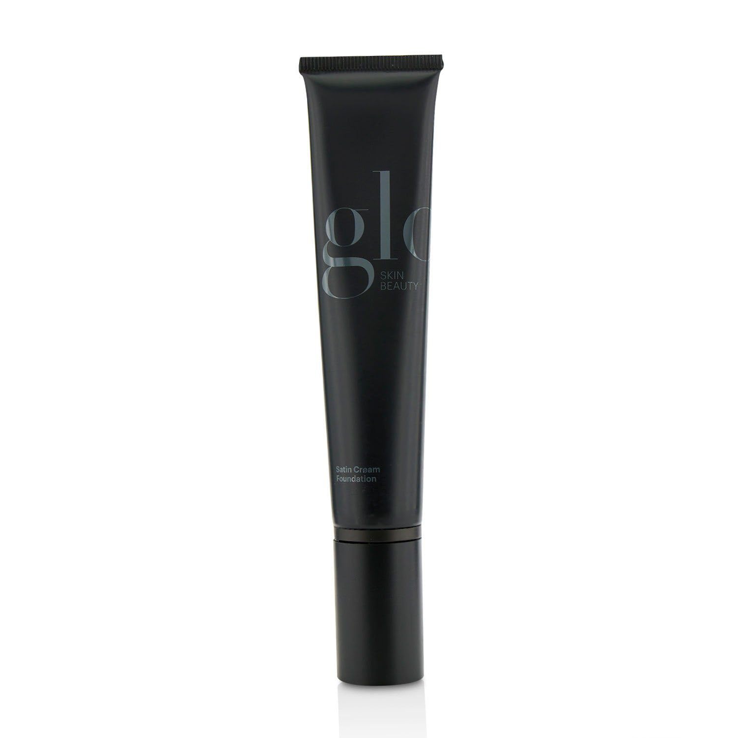 Glo Skin Beauty Satin Cream Foundation in Cocoa Medium provides full coverage with a semi-matte finish.