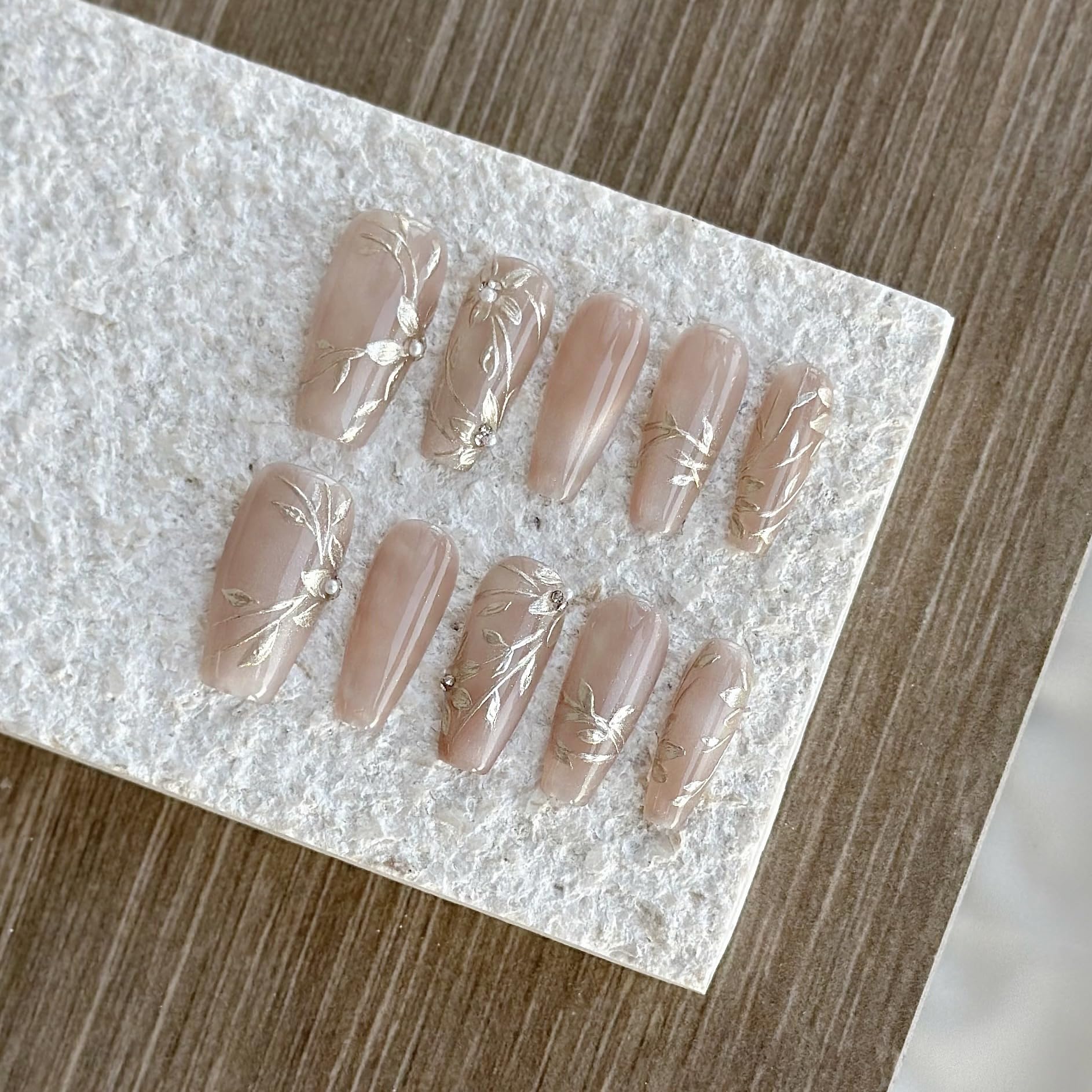 GLORS Nude Press-On Nails ideal for a wedding or formal occasion glamour