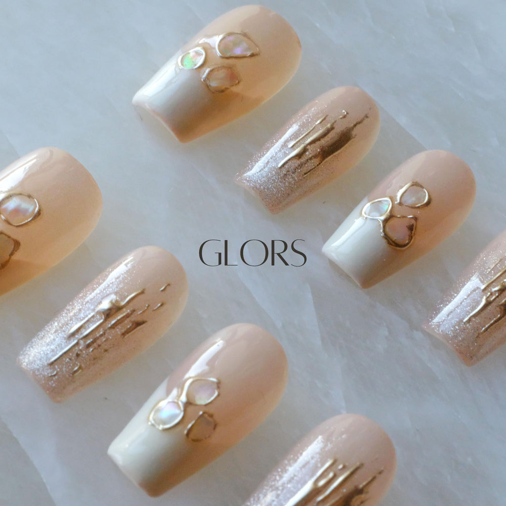 GLORS Purly handcrafted nails emphasize precise decoration for premium appearance.