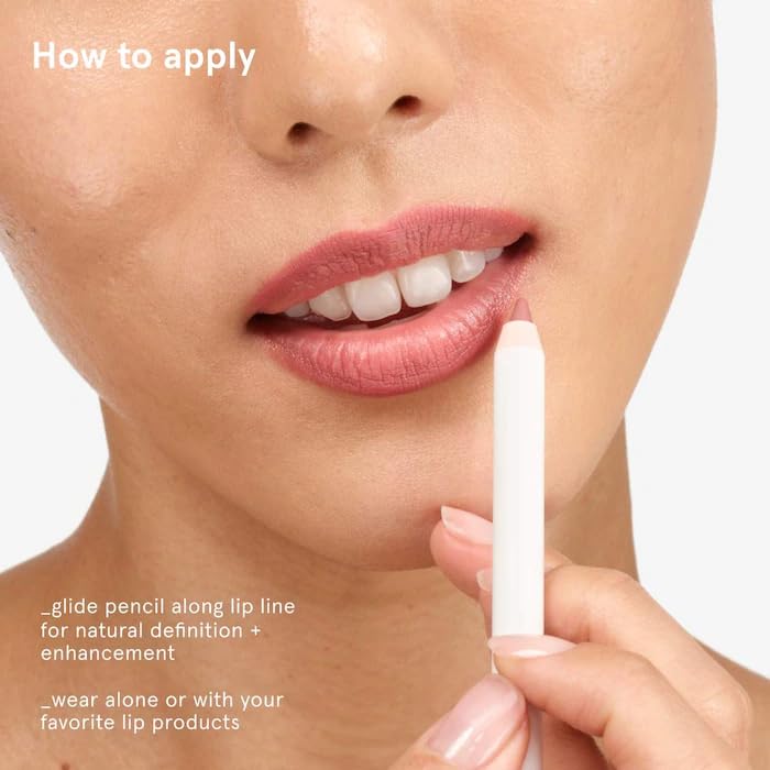 Glossier Lip Liner Graze pencil-tip detail for precise outlining.