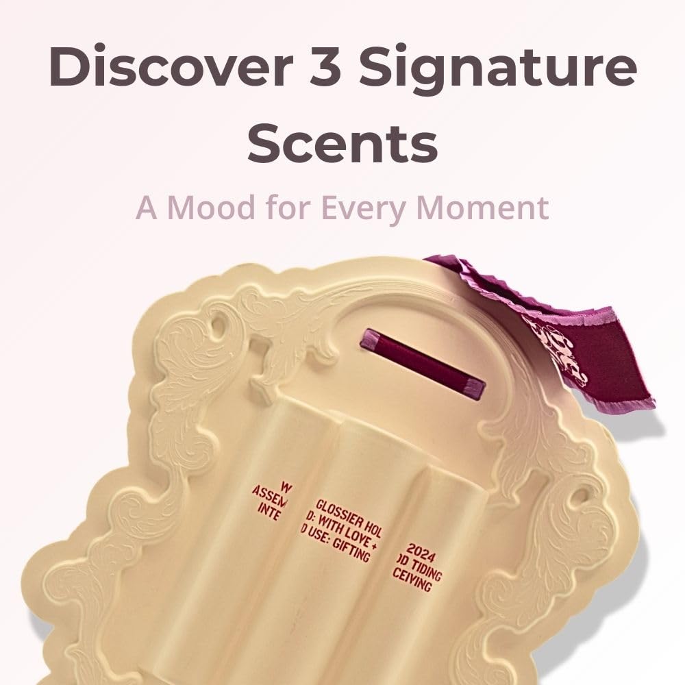 Glossier Rêve bottle with dreamy gourmand scent for cozy evenings.