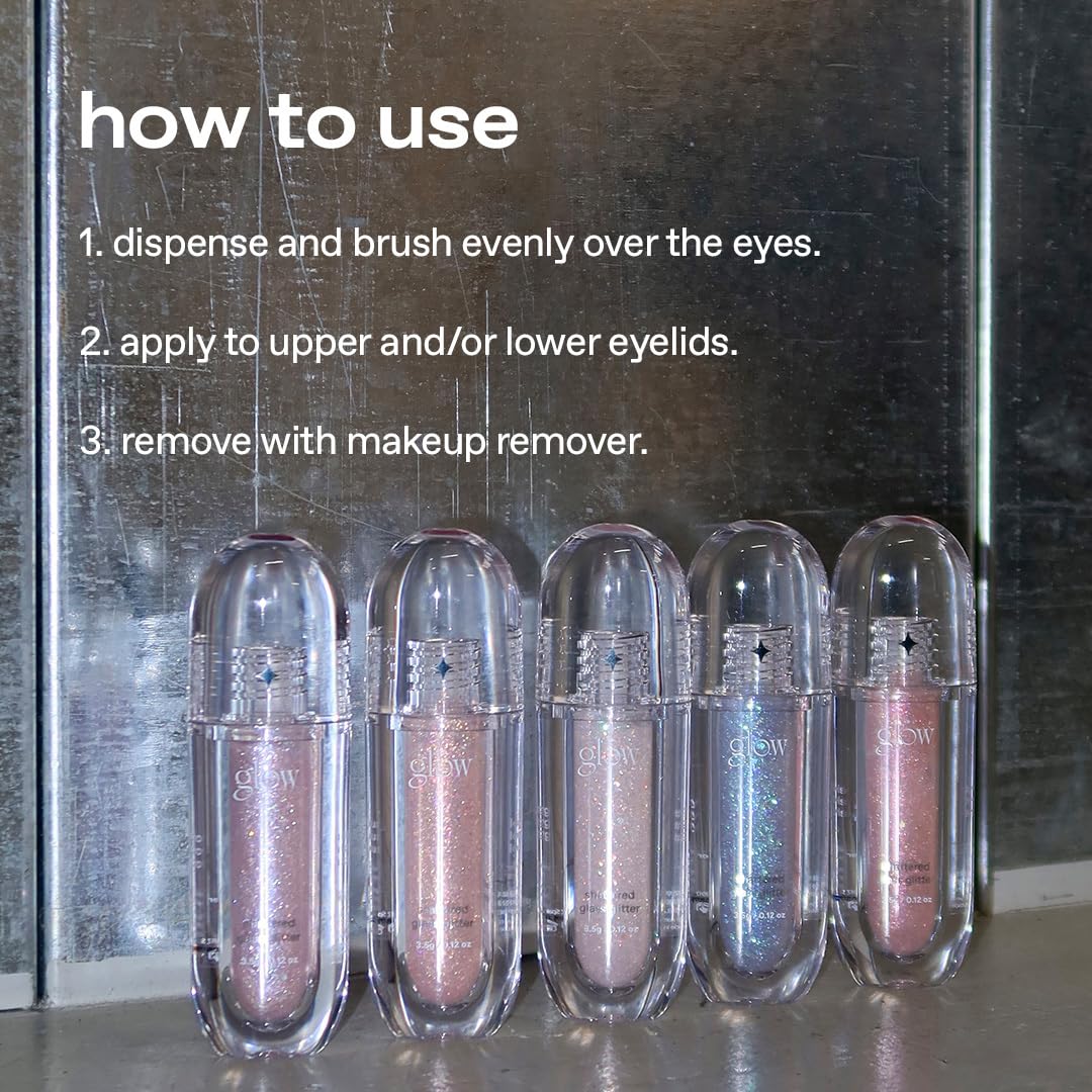 Glow 1979 long-lasting radiance with moisturizing base keeps eye area hydrated.