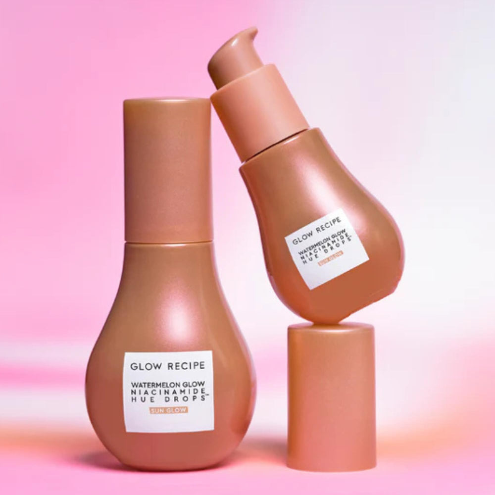 Hue Drops on eyelids for a quick wash of color and glow