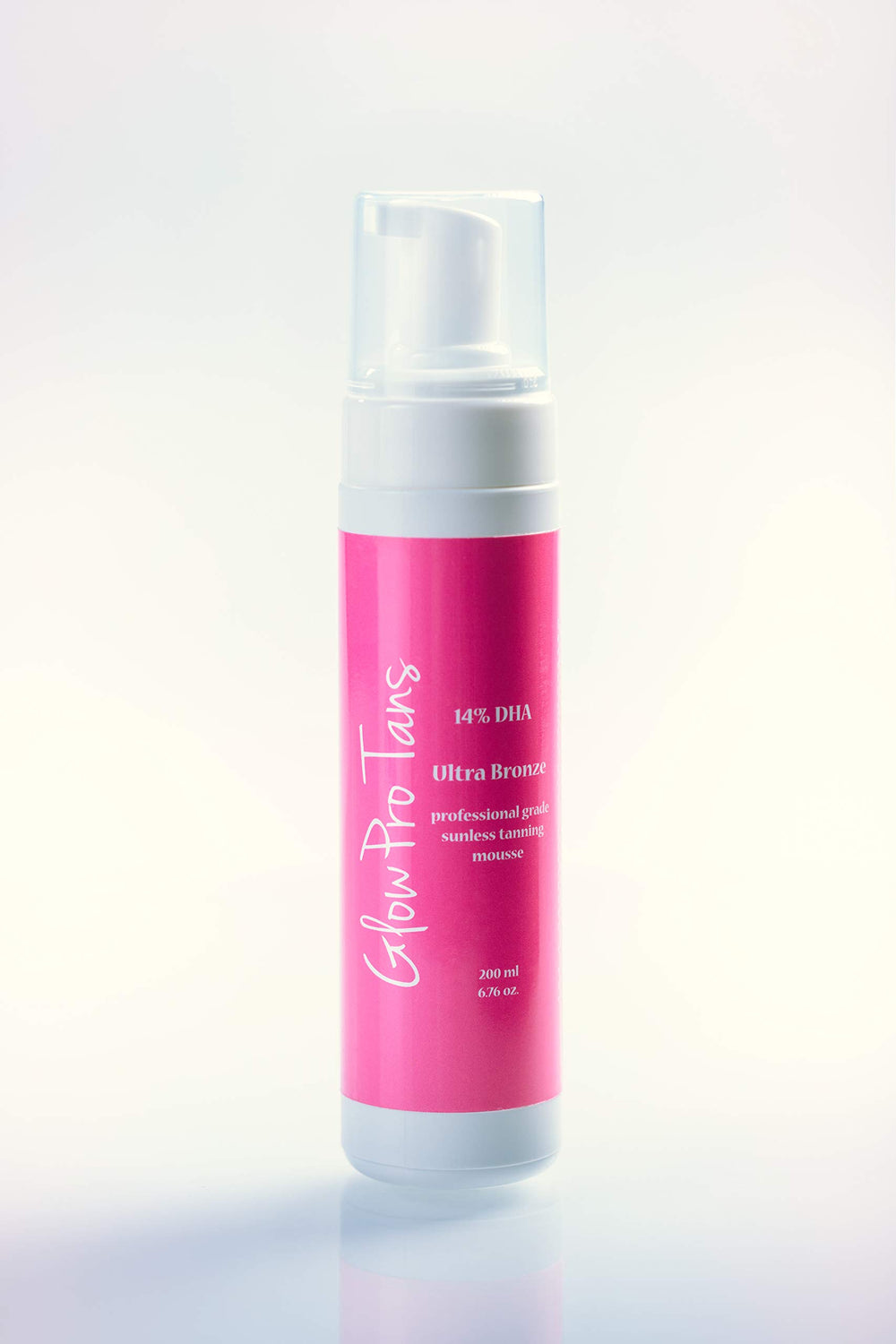 GlowPro Tans bottle application demonstrates mess-free tan with precise instant bronzer.