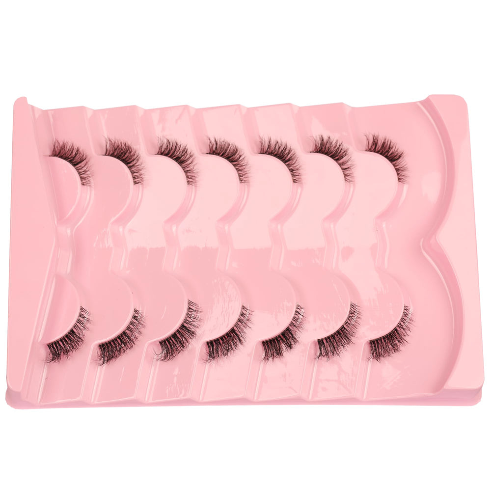 Gmagictobo lightweight feather lashes minimize eye fatigue.