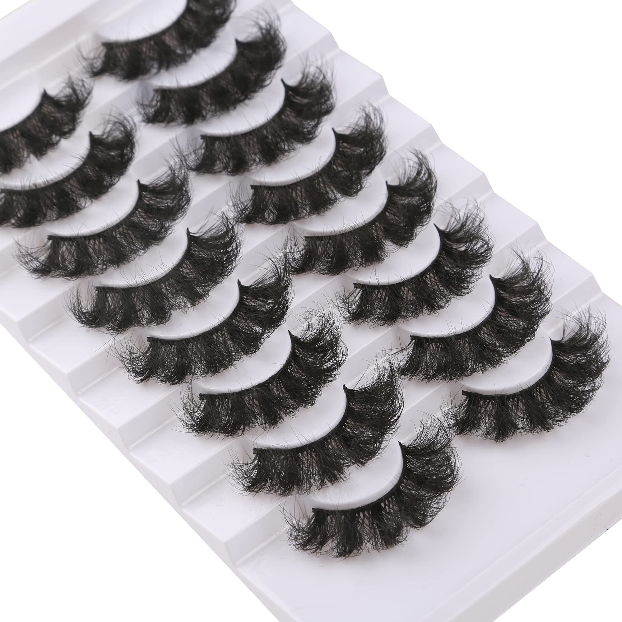 Gmagictobo cruelty-free synthetic fibers offer vegan-friendly lash options.
