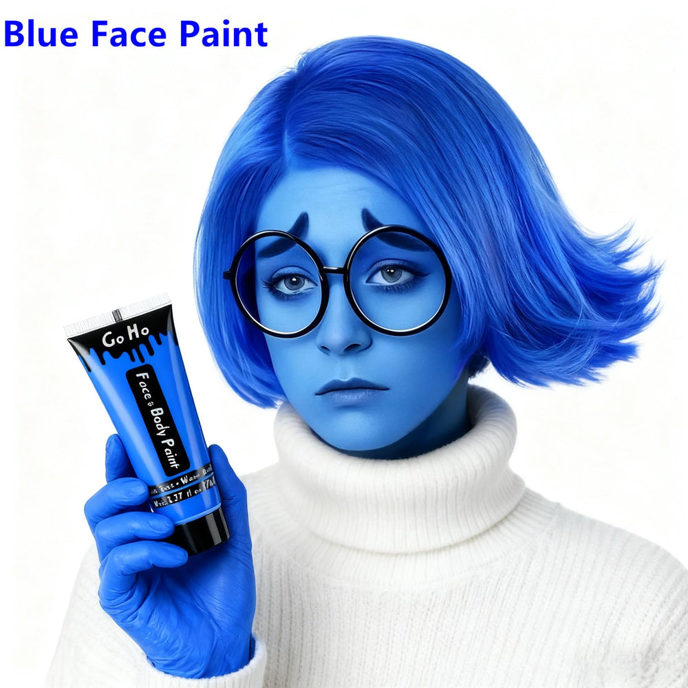 Go Ho Royal Blue face paint cream texture ideal for smooth blending.