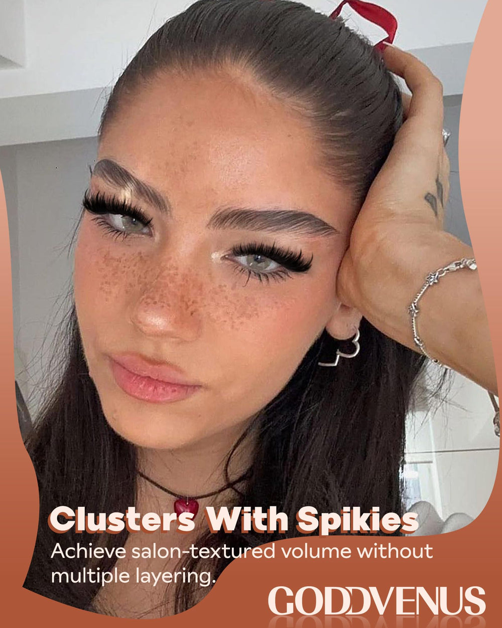 Goddvenus D-curve manga lash clusters in 12-18mm deliver dramatic curl and definition.