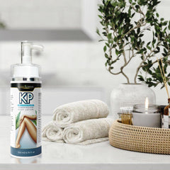 Golden Nutrition bottle with botanical extracts illustrates soothing, nourishing ingredients for calm skin