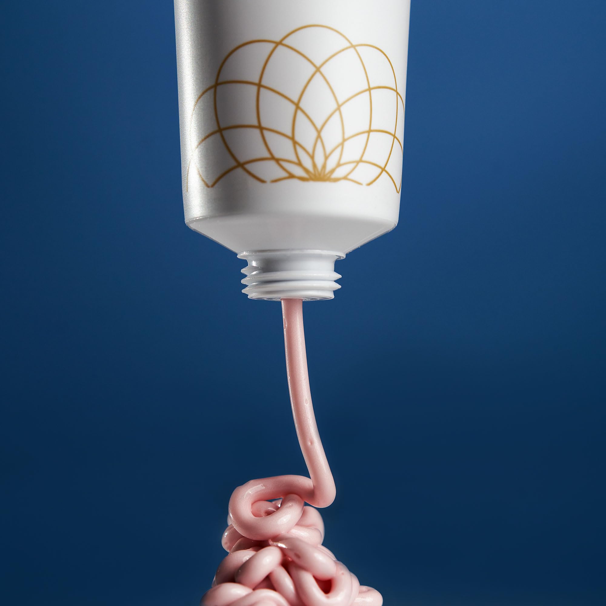 Goldfaden MD Radiance Whip marufa-butter close-up emphasizes antioxidant nourishment