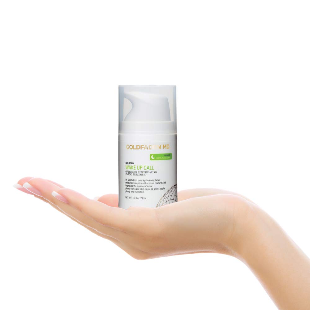 GOLDFADEN MD Wake Up Call cap closeup suggesting sealed freshness and gentle application
