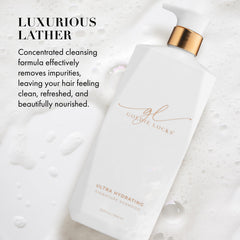 Goldie Locks Ultra Hydrating Shampoo pump top demonstrating easy, controlled dispensing