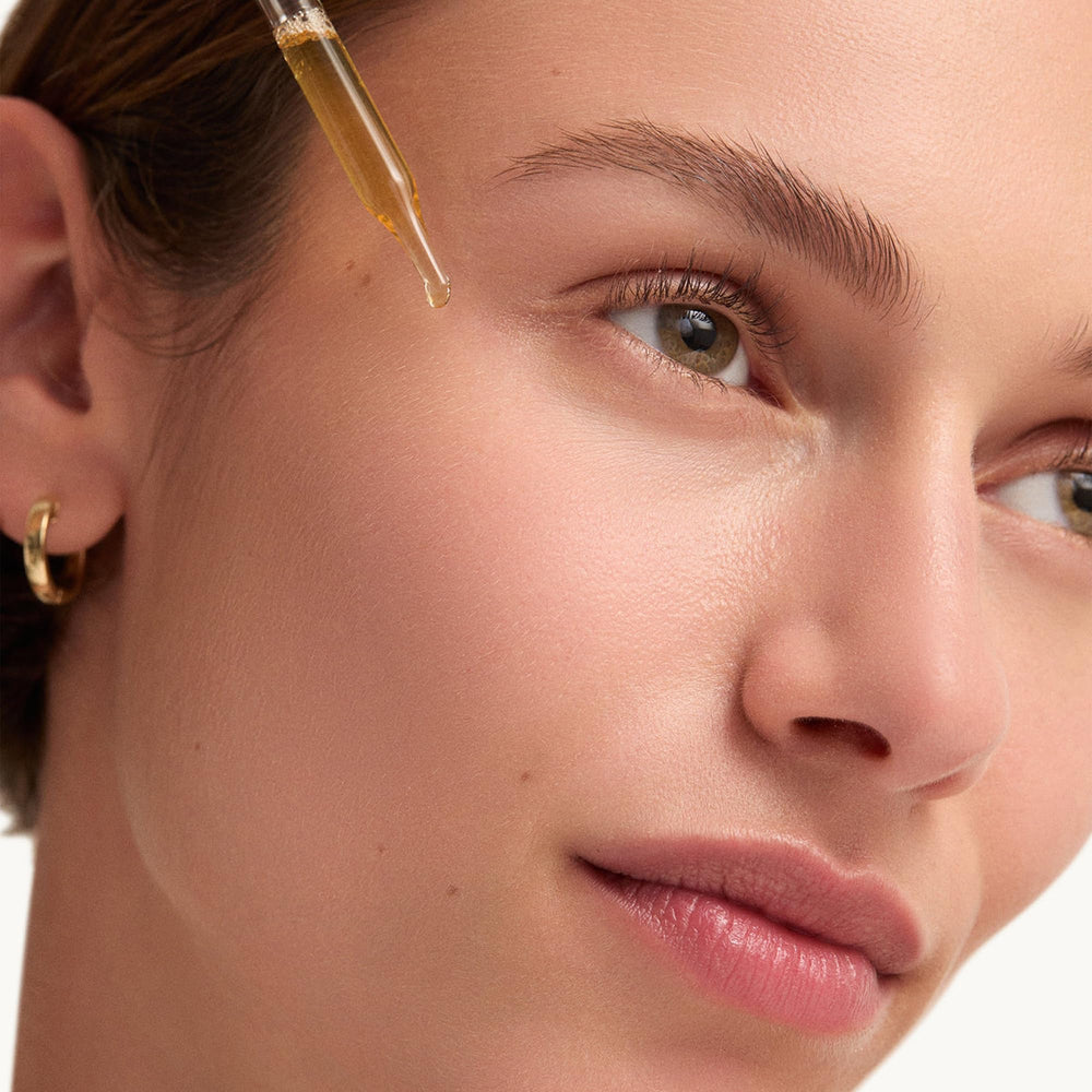 Goop Serum with three molecular sizes of hyaluronic acid penetrates skin layers