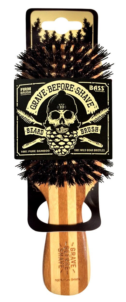 Grave Before Shave beard oil Gentlemen's Blend 1oz bottle conditions and adds subtle shine.
