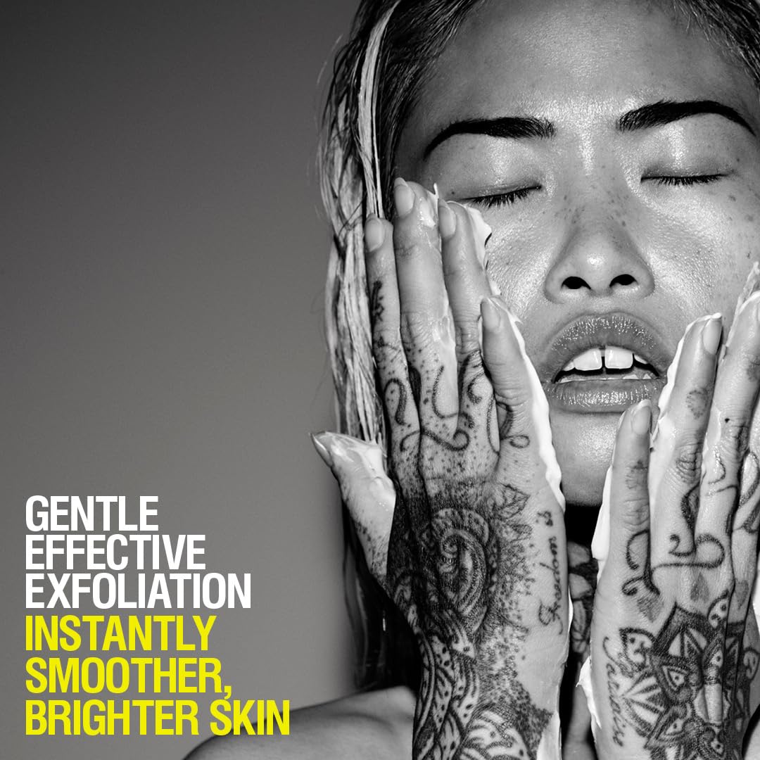 Grown Alchemist Polishing Exfoliant highlights aloe for soothing, soft skin after use.