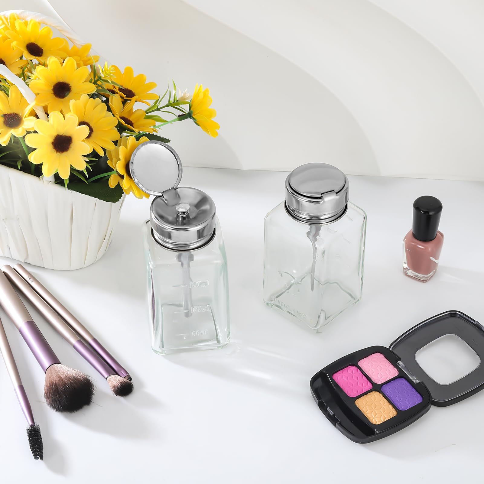 Guiqulai salon-quality dispenser ideal for professional beauty workflows.