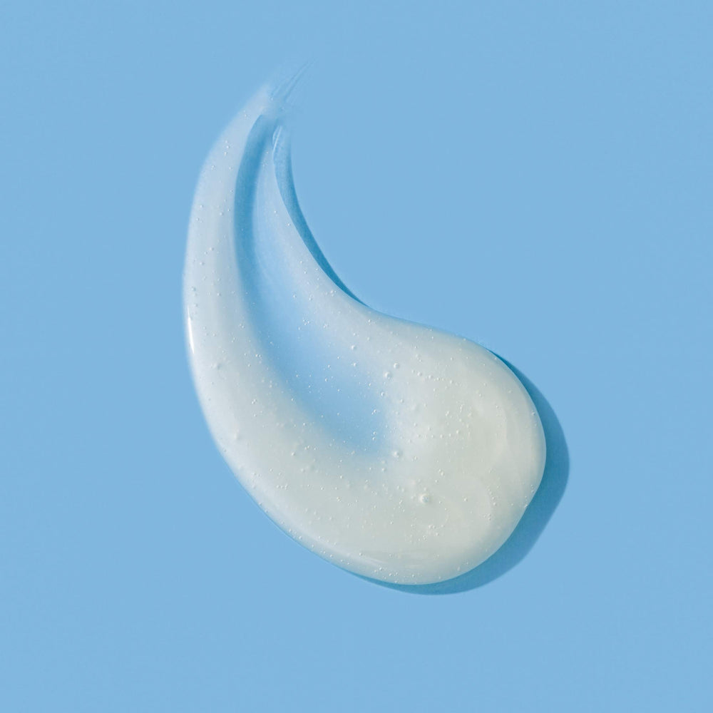 Close-up of packaging for HAIELLE Hydrate Shampoo with high quality materials.