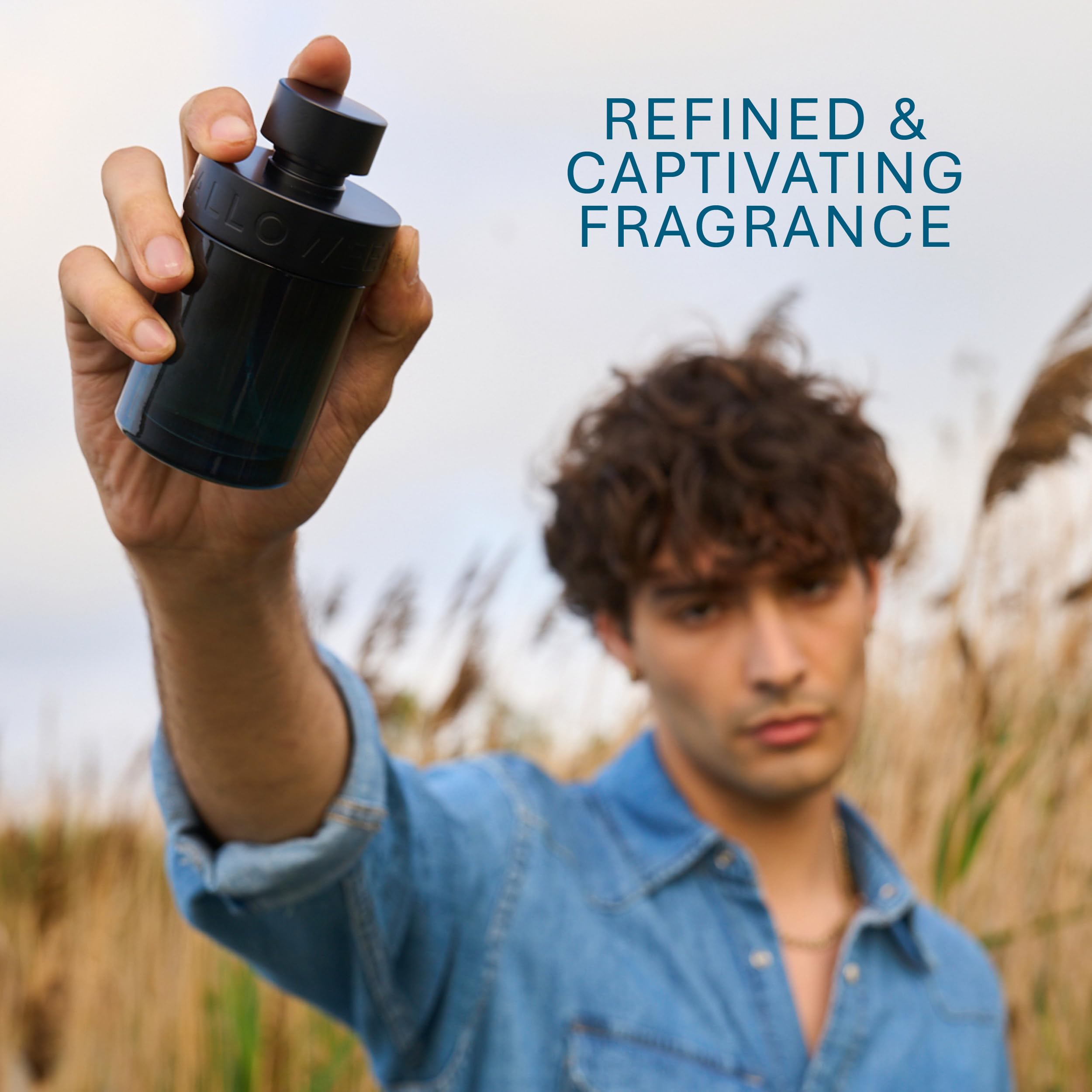 Halloween Man X amber warmth delivering a comforting, long-lasting trail