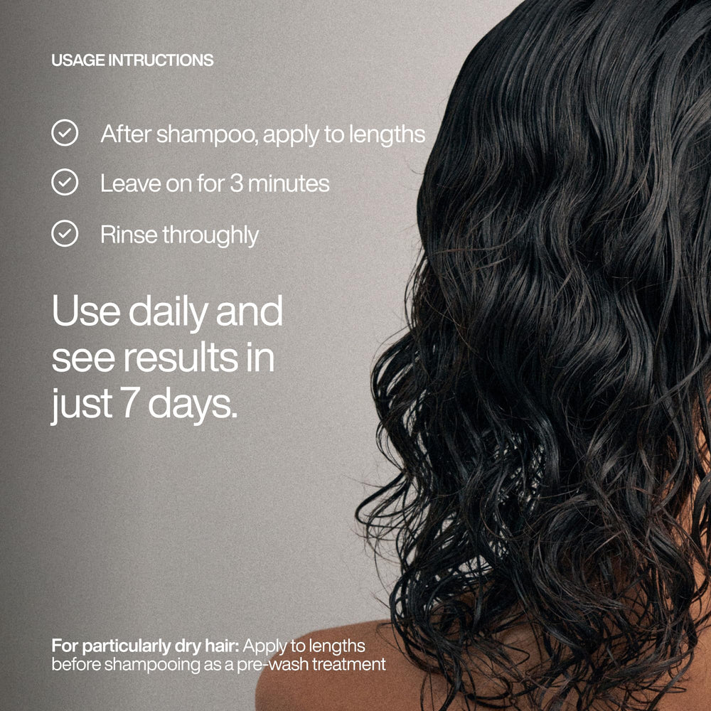Texture on hair after using Harklinikken Daily Conditioner, showcasing lightweight feel