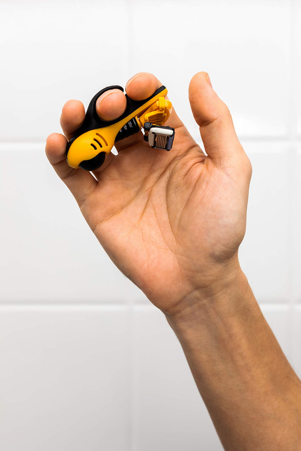 HeadBlade Moto easy ear-area shaving due to slim profile.
