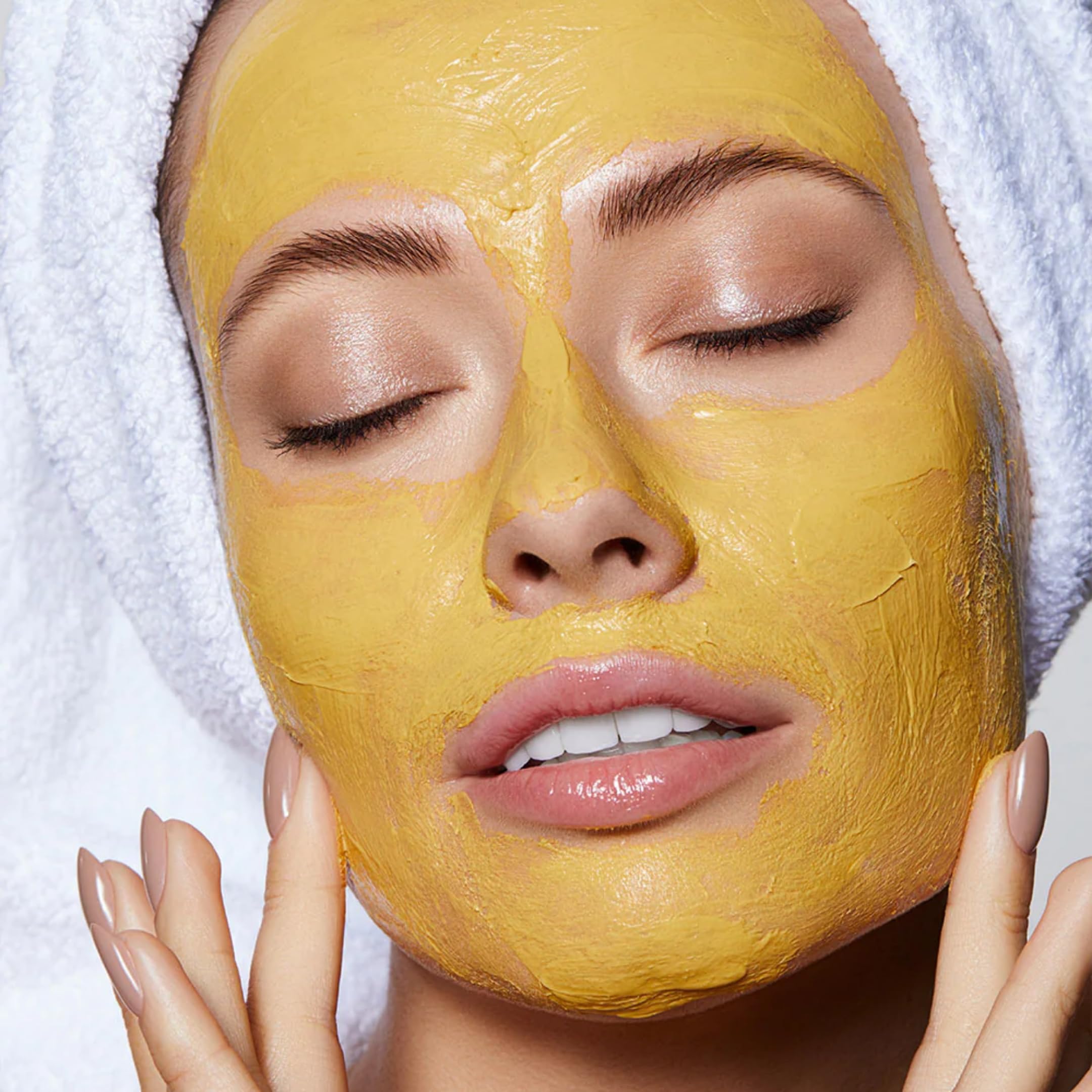 Healov sulfur face mask beside a basin for a spa-like routine