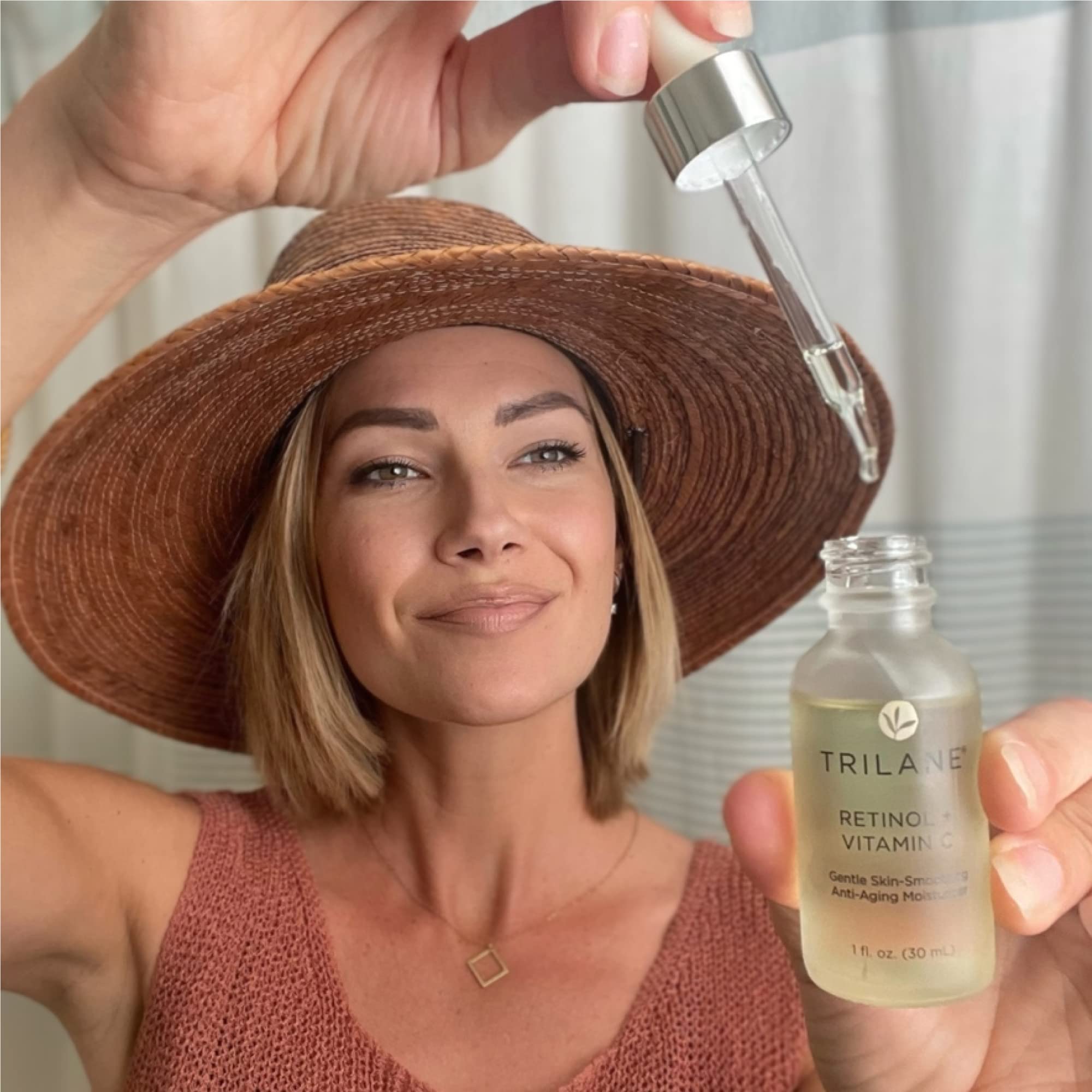 Application on palm close-up suggesting gentle daily Trilane use