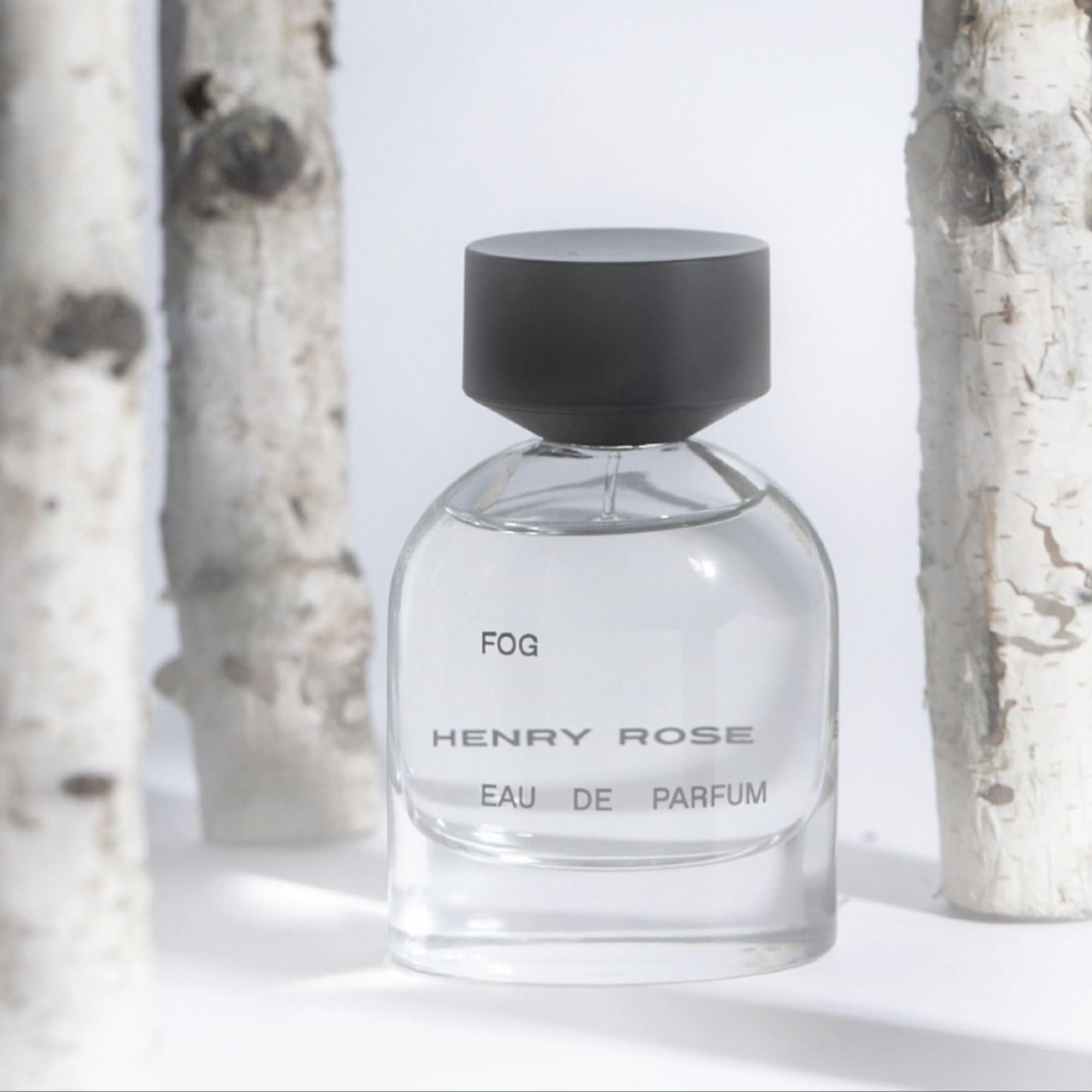Henry Rose Fog packaging-closeup emphasizes sustainable materials.
