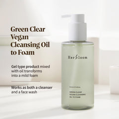 Herbloom Green Clear foam-activation visual showing gel-to-foam for mild cleansing.