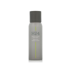 Hermès H24 spray application provides fast-drying anti-odor protection for daily wear.