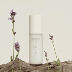 HEVEBLUE Premium Albea pump highlights ergonomic spray for precise makeup setting.