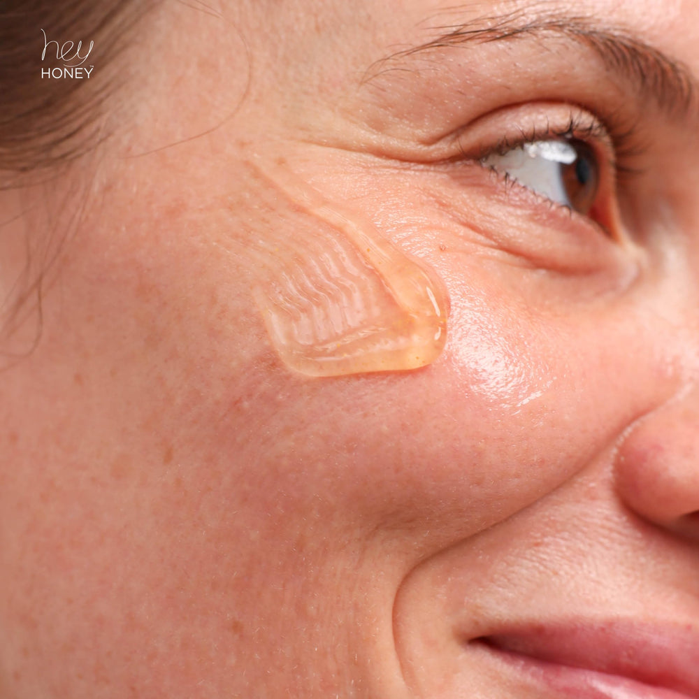 Hey Honey antioxidant-rich formula protects skin against daily stress.