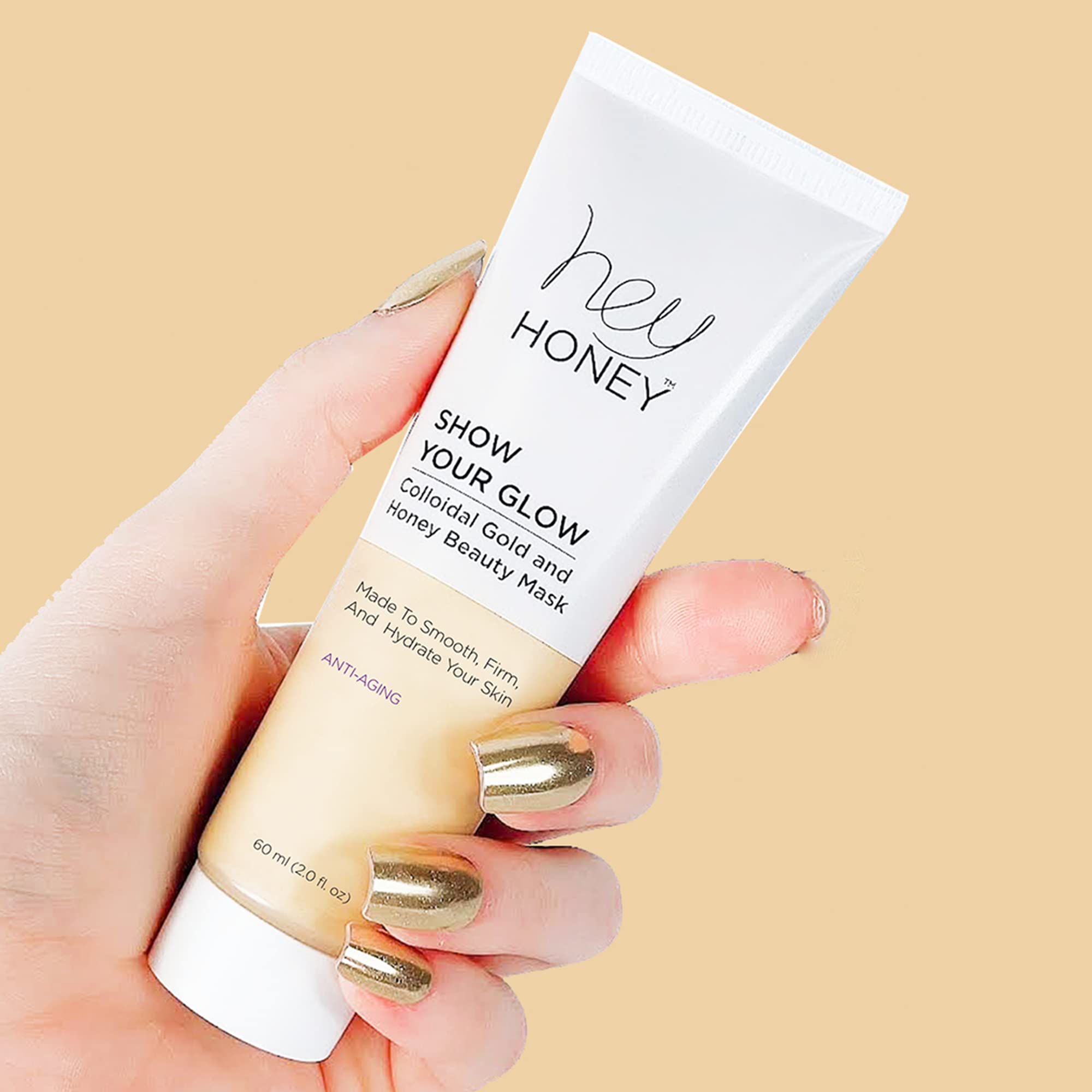 Hey Honey Show Your Glow mask with hyaluronic acid for lasting hydration.