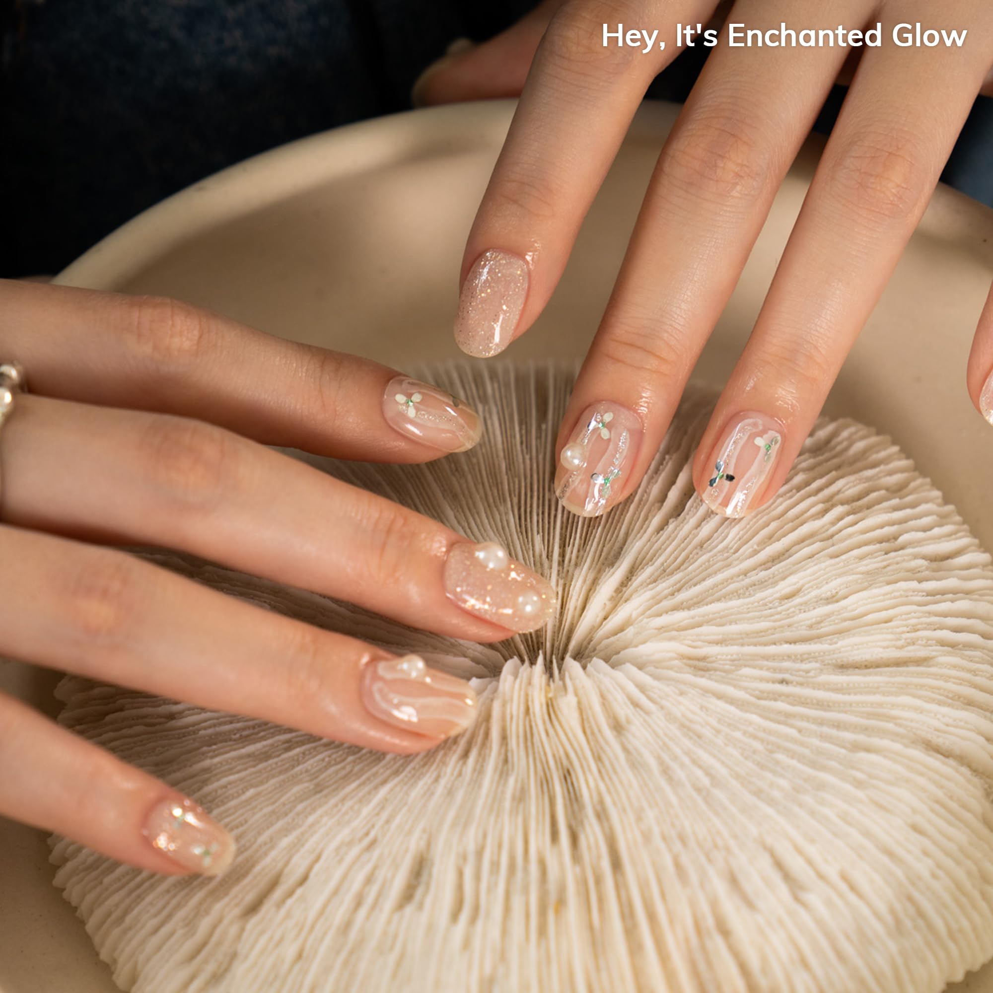 Heyhae warm-fit strips ensure snug adhesion on any nail size