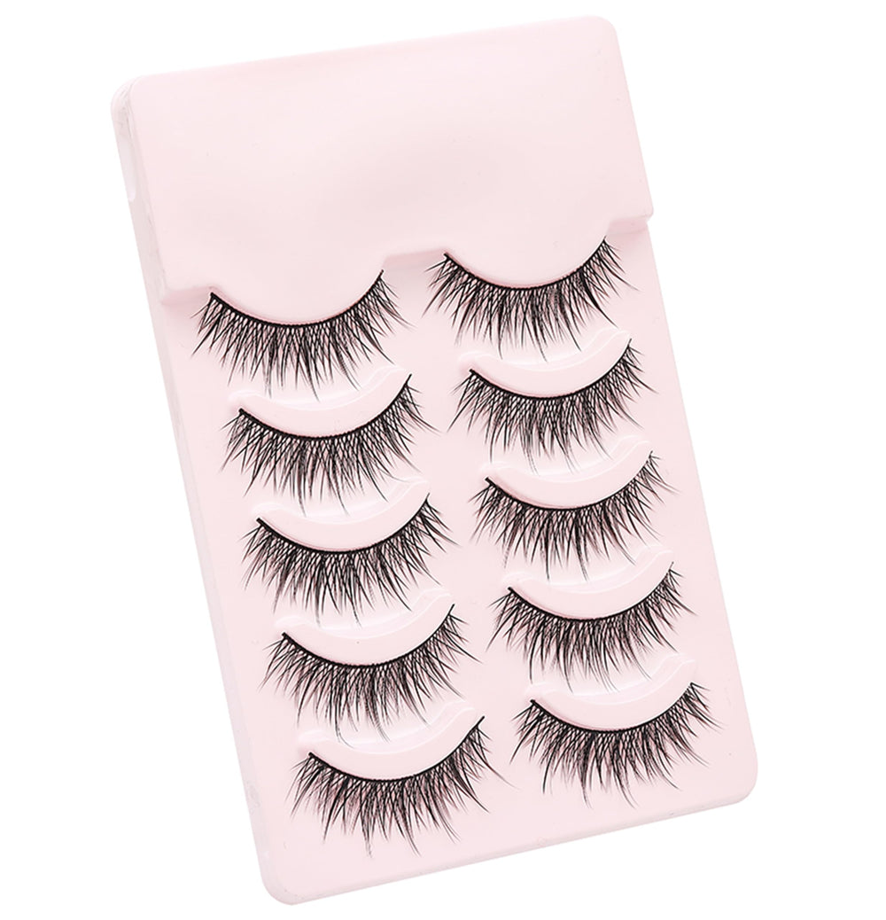 HH&LL daily wear lashes offer a natural look suitable for no-makeup looks.