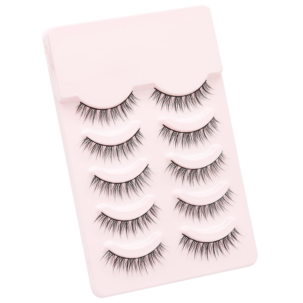 HH&LL soft, fluffy lashes adding subtle definition to eyes.