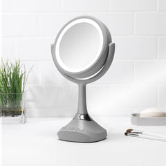 Home NetWerks dual-sided mirror offers 1x and 5x magnification for details.