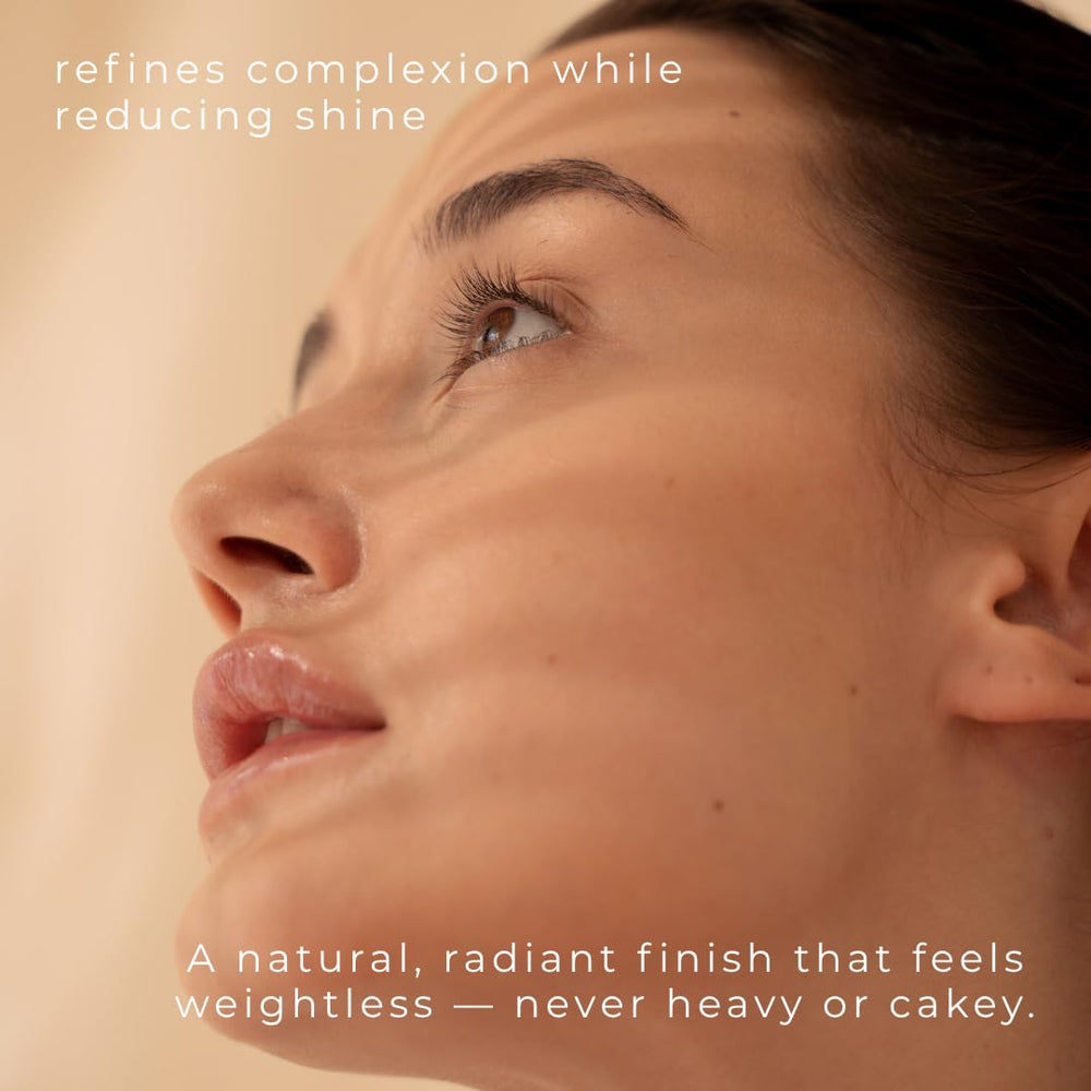 Textured powder ready for seamless skin application with Honeybee Gardens.