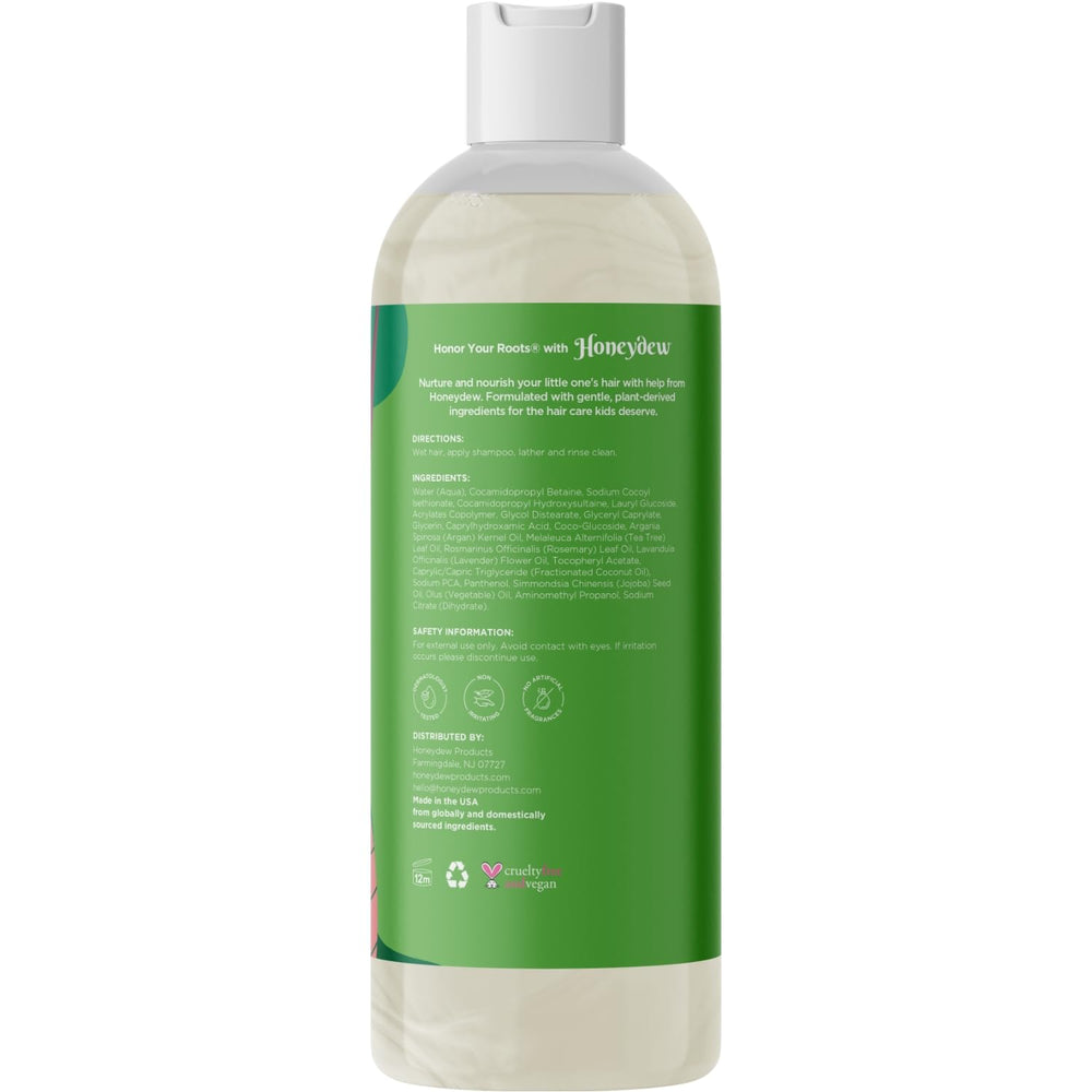 Shampoo lather demo on kids hair during bath