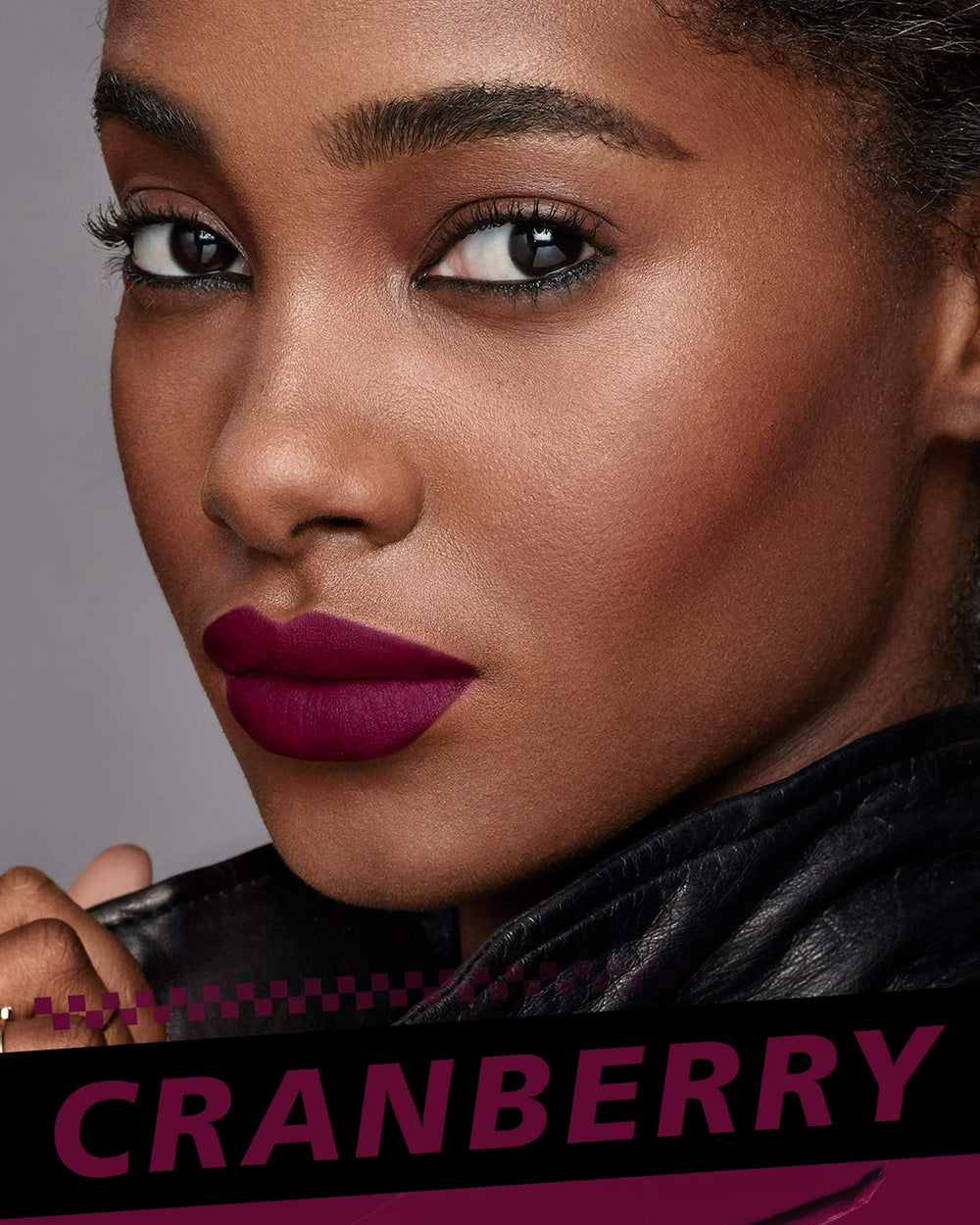 HOOMUSS Mulberry lipstick precise applicator enables clean, precise lip shaping.