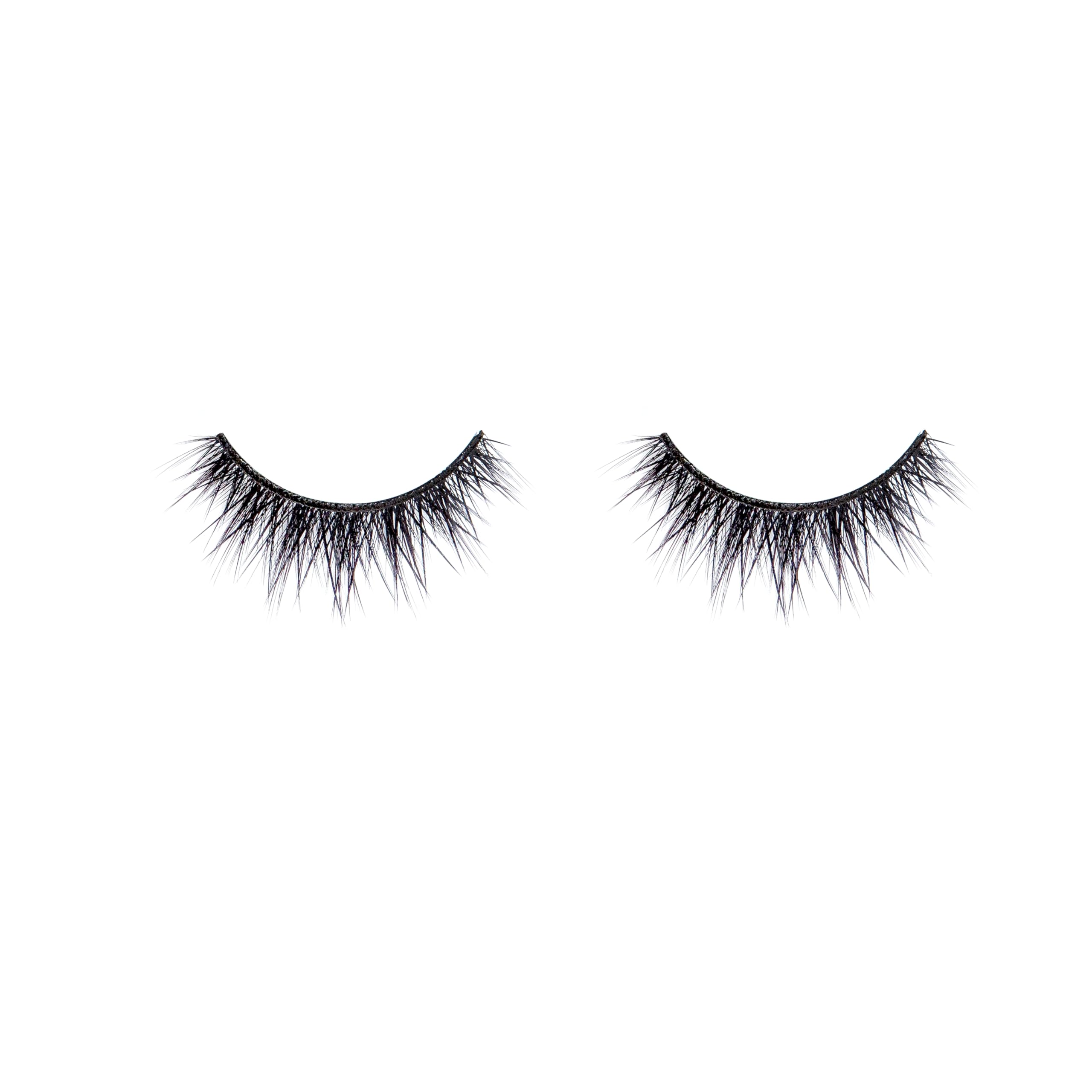 House of Lashes Allura Lite 3D fibers close-up with wispy texture