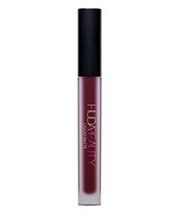 Huda Beauty Liquid Matte Lipstick Famous closeup shows rich pigment for bold color