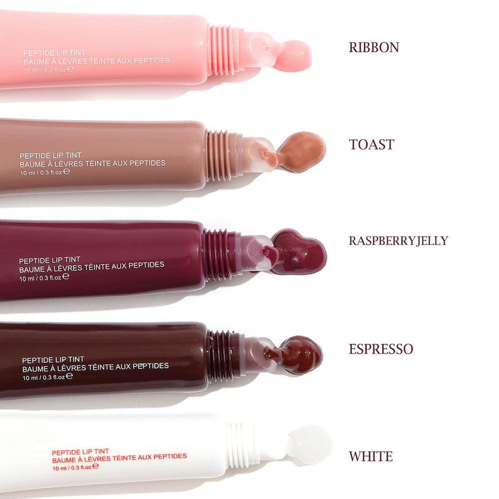 HUDABABY Mirror Lip Glaze Peach delivers bright color with non-sticky texture.
